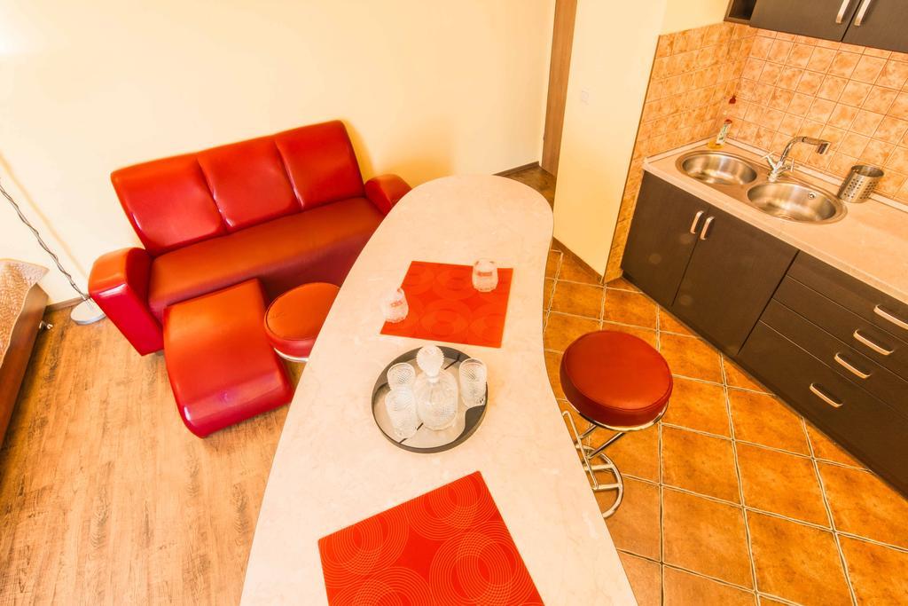 Red Apartment Wrocław Cameră foto